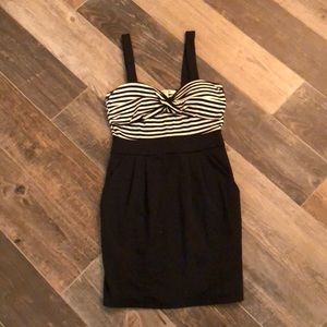 NWOT Black and white dress!